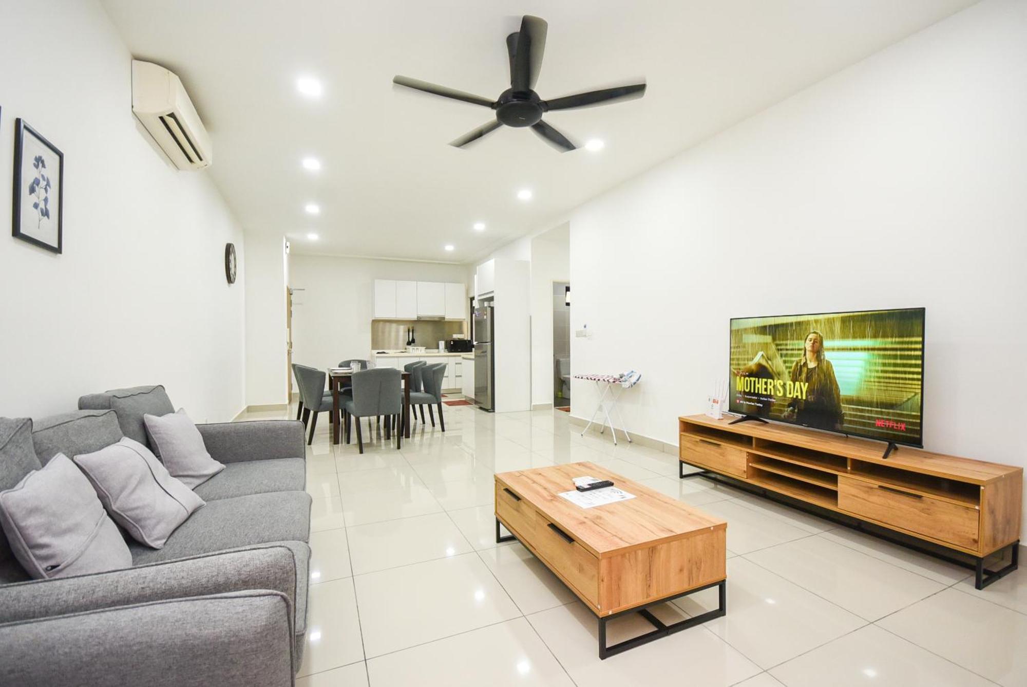 Meridin Medini Suite By Nest Home【Legoland】 نوساجايا المظهر الخارجي الصورة